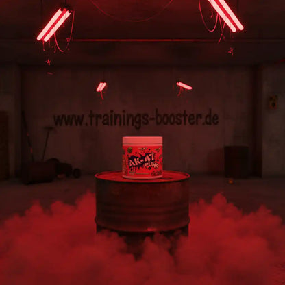 AK-47 Pump Booster in rotem Neonlicht mit Raucheffekt, ideal für Sport und Training