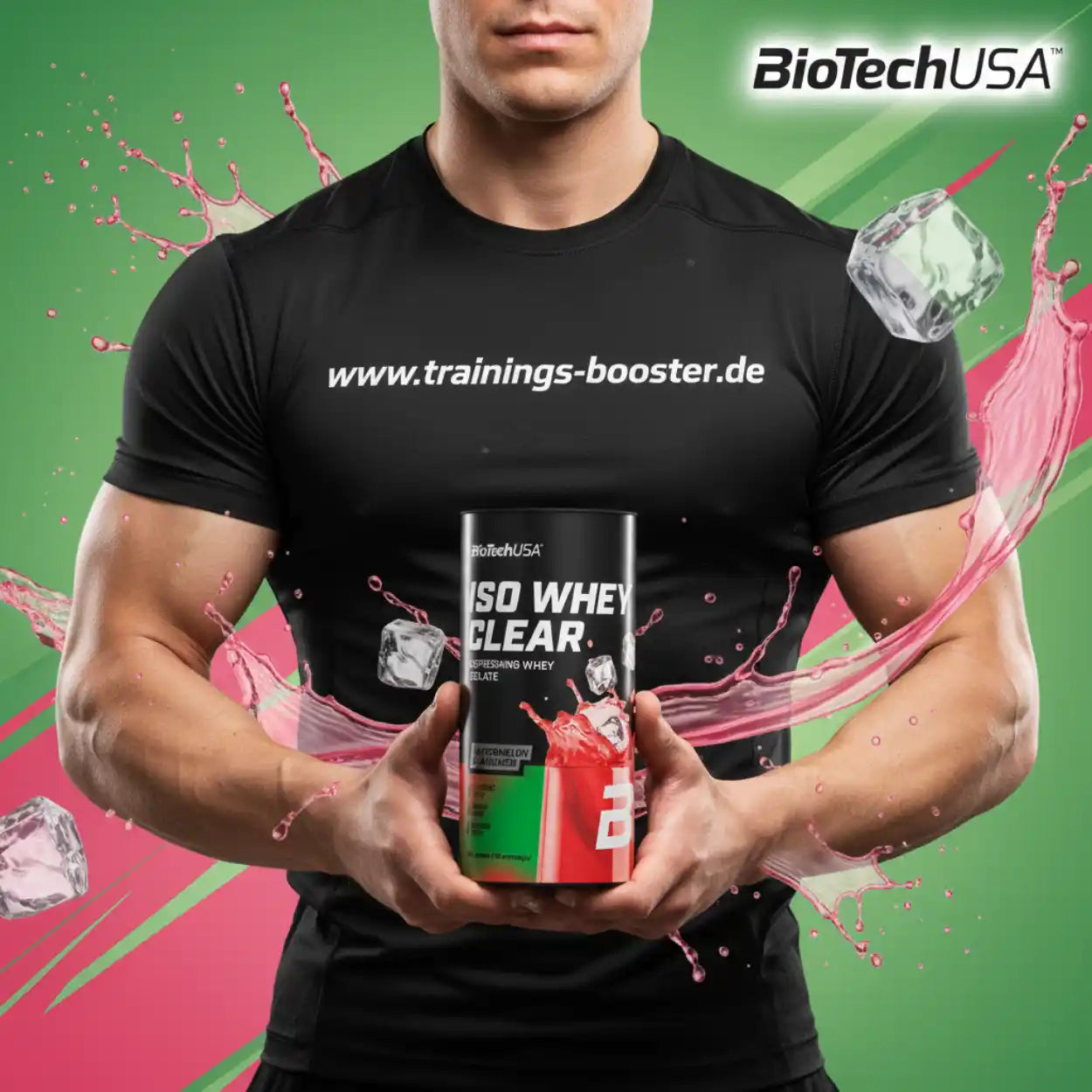 Muskelbepackter Mann hält Iso Whey Clear Eiweißpulver, Eiswürfel und Fruchtspritzer, Fitness-Supplement