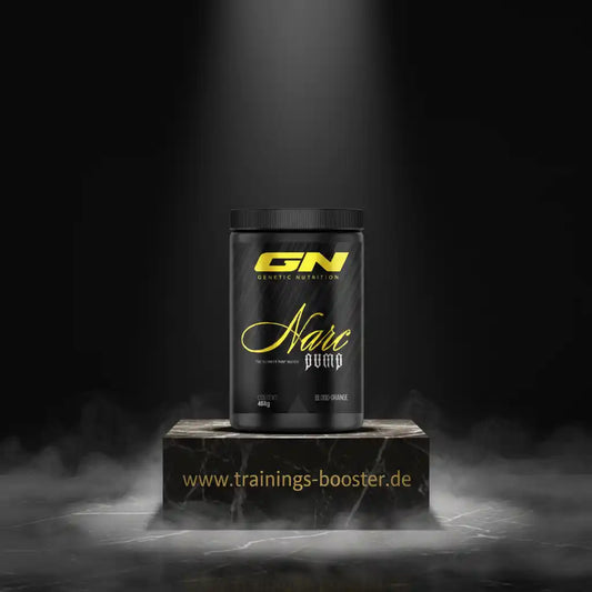 GN Narc Pump Pre-Workout Booster in Blood Orange Geschmack auf Marmorpodest