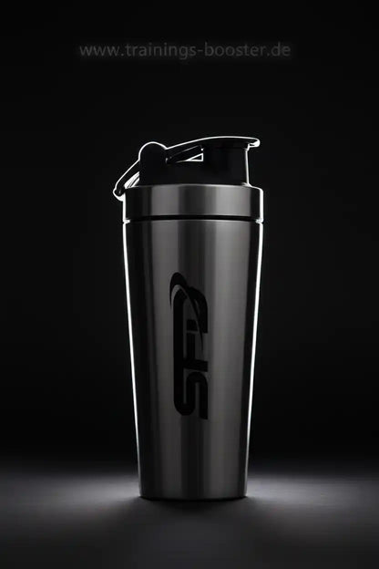 Stilvoller Shaker für Sportnahrung und Booster mit SFD-Logo auf schwarzem Hintergrund
