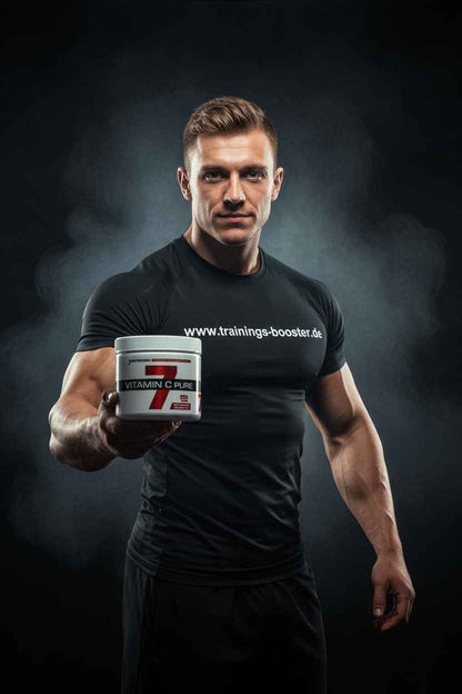 Muskulöser Mann hält Vitamin C Pure Booster für Sportler und Fitness-Enthusiasten