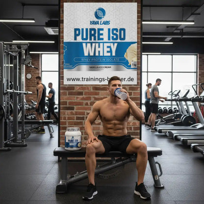 Muskulöser Mann trinkt Whey Protein Isolate im Fitnessstudio, Vanille-Eiscreme Geschmack